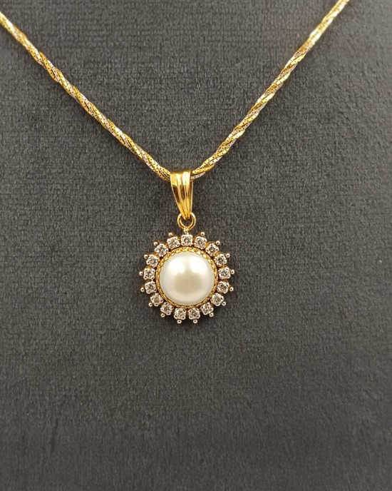 Blooming Pearl Diamond Pendant Sets