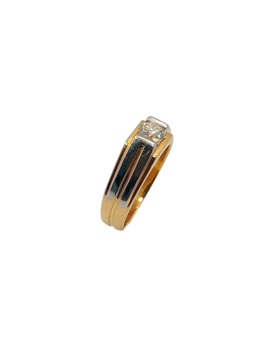 Elegance Solitaire Diamond Gents Ring