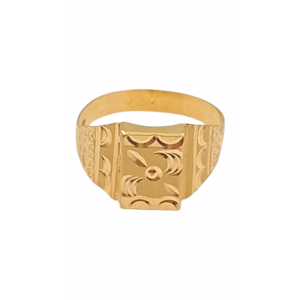 Splendid Gold Gents Ring