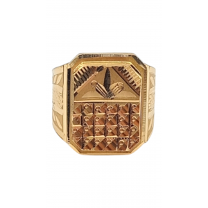 Opulent Gold Gents Ring