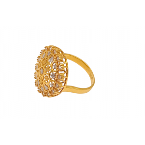 Enchanting Zirconia 22 Kt Gold Ring