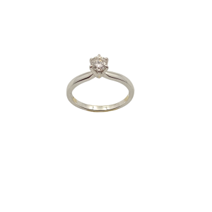 Sleek Solitaire Elegance Finger Ring