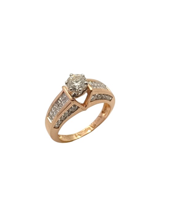 Elegant Diamond Ring