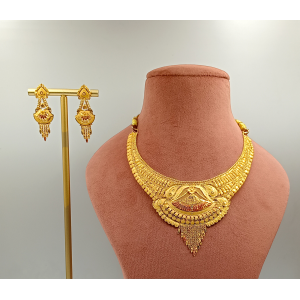 Majestic Gold Necklace set