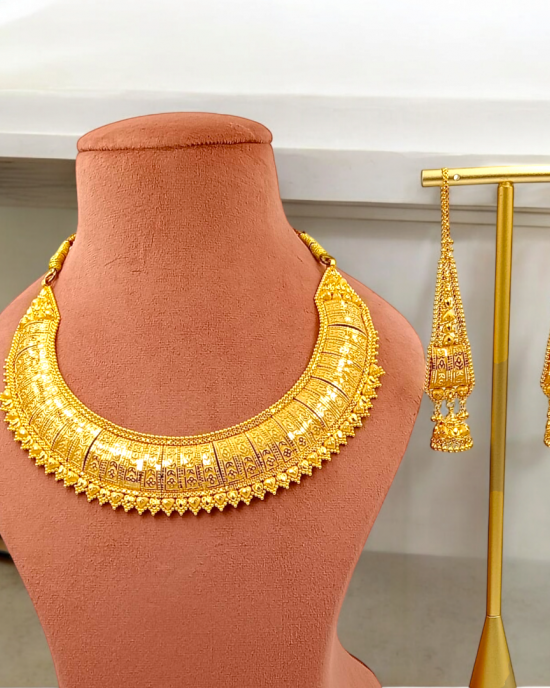 Classical Gold Necklace set