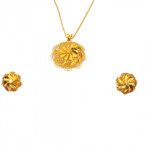 Traditional Gold Pendant Set