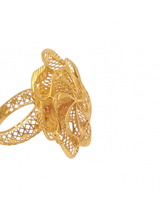 Floral Jali Gold Ring