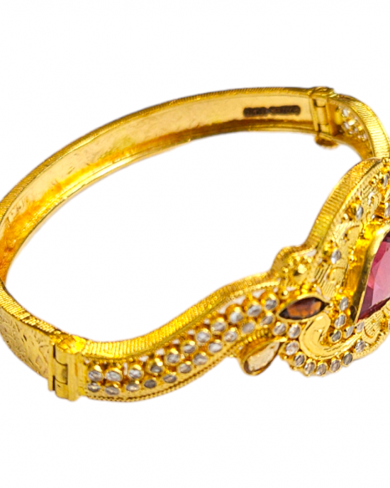 Royal Gold Bracelet With Red Stone